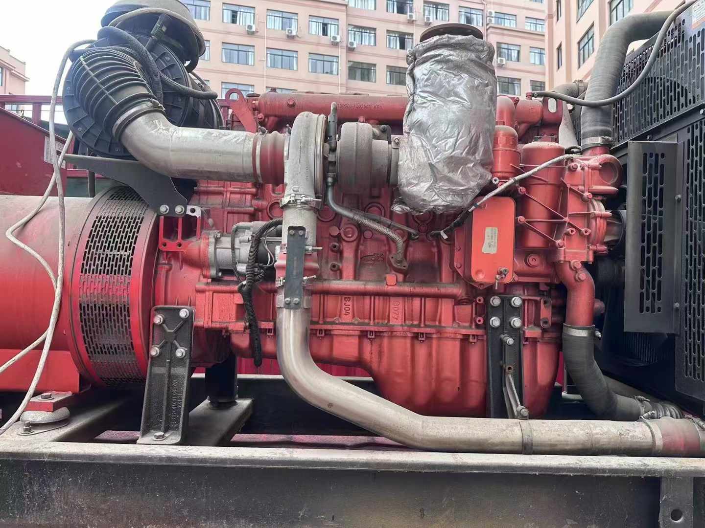 长兴如何选择适合 600kW 柴油发电机组的过载保护器？